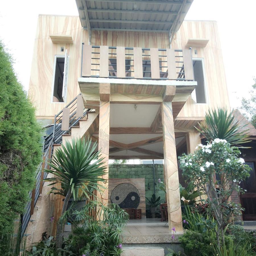 Bliss Family Cottage Batu Batu  Eksteriør billede